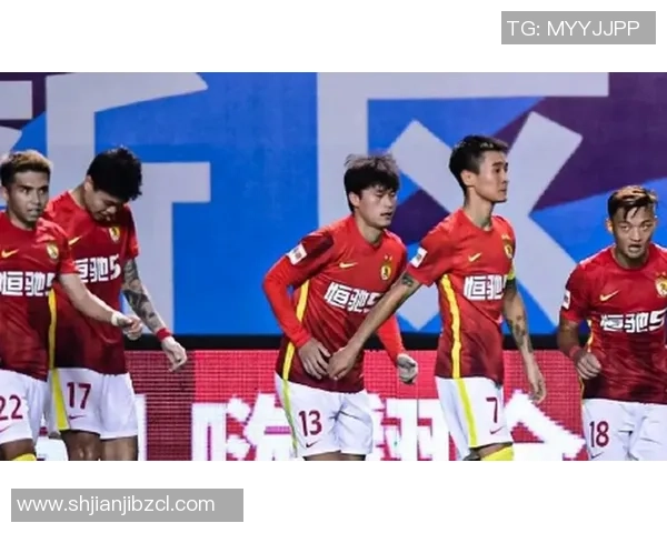 广东中超足球球星排名解析 聚焦顶级球员与球队表现 广东中超足球球星排名解析 聚焦顶级球员与球队表现