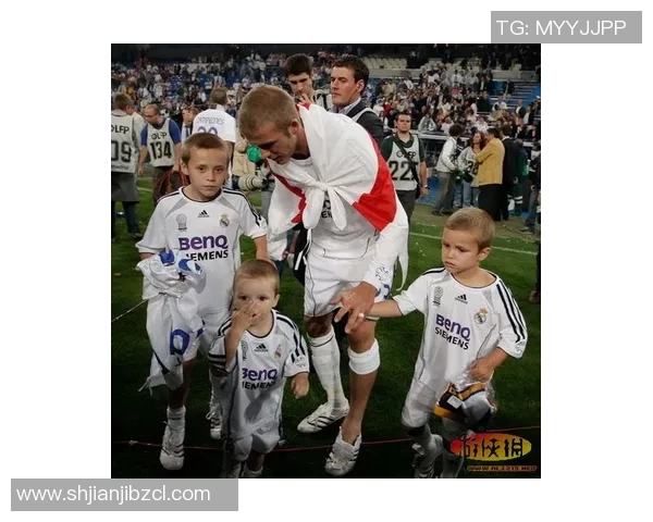 足球球星卡Topps Finest全面解析与收藏价值探讨 足球球星卡Topps Finest全面解析与收藏价值探讨