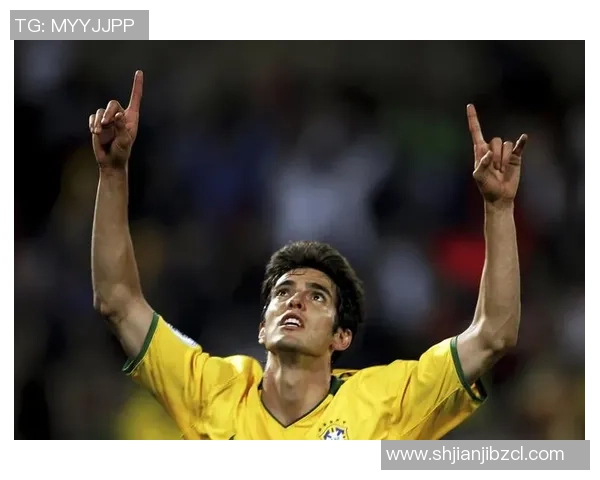 足球球星的独特招牌动作与技艺风采：揭秘球场上的明星背后故事