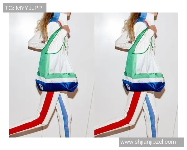 足球球星背带的时尚魅力与实用性分析：运动与潮流的完美融合